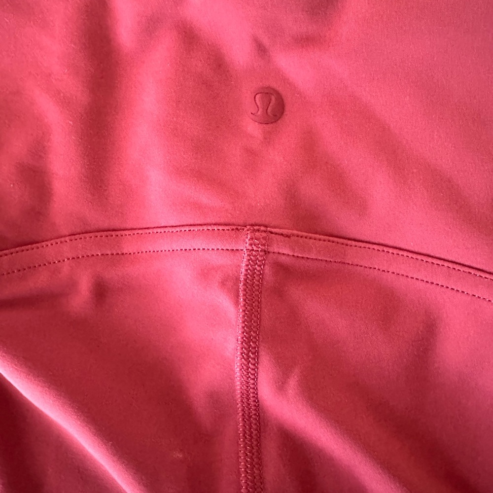 Lululemon high rise leggings.